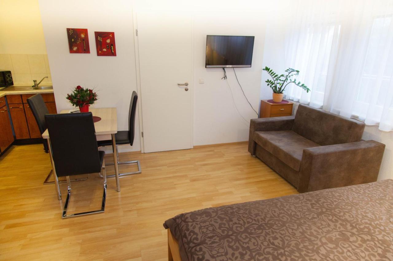 Hotel Am Gutspark Prager Gbr Leipzig Ngoại thất bức ảnh