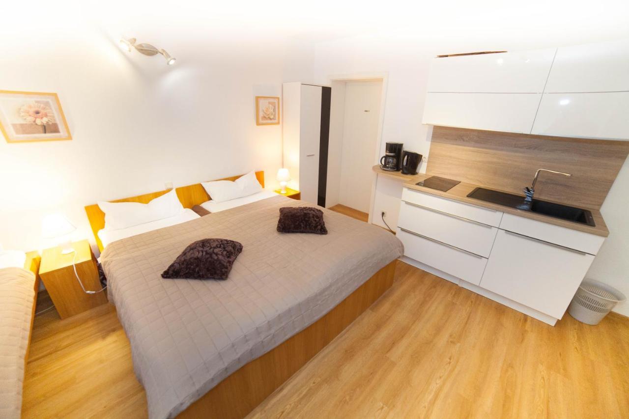 Hotel Am Gutspark Prager Gbr Leipzig Ngoại thất bức ảnh