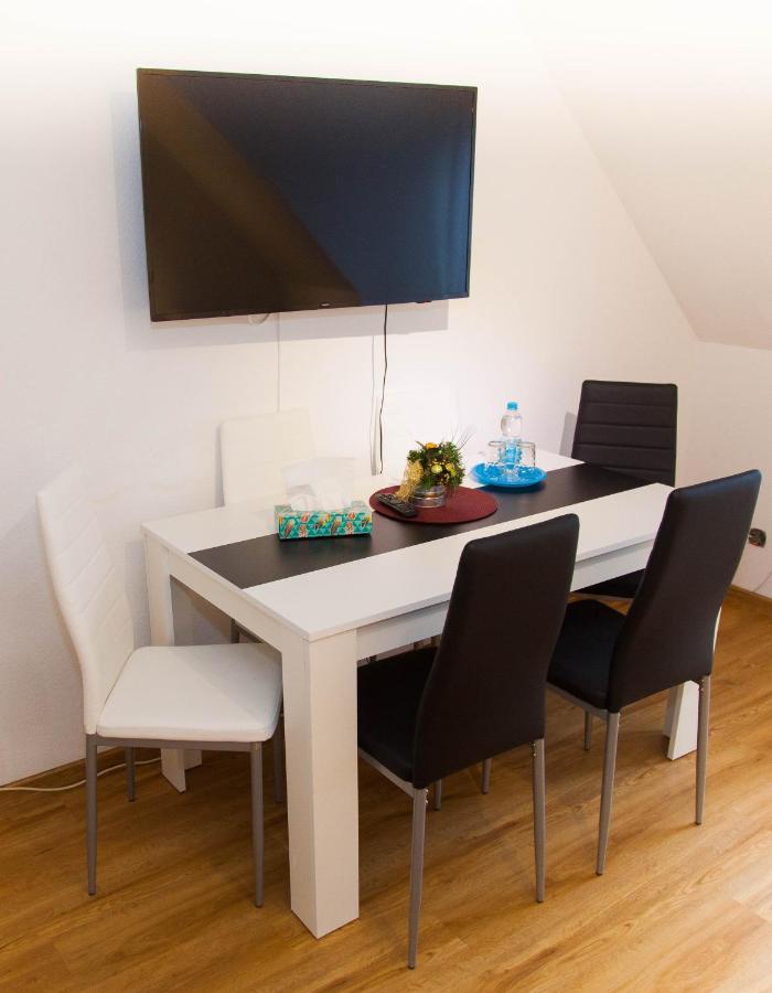 Hotel Am Gutspark Prager Gbr Leipzig Ngoại thất bức ảnh