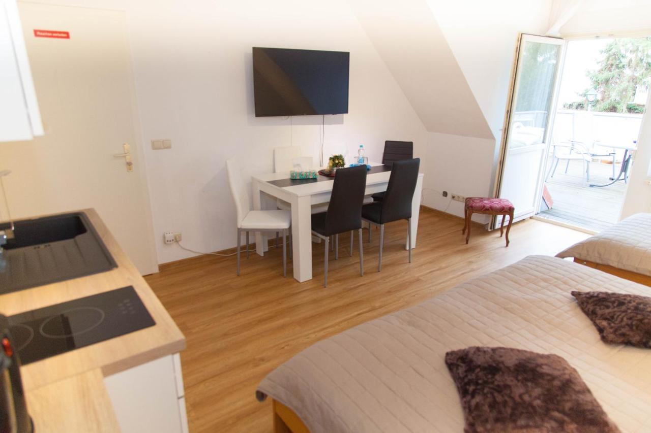 Hotel Am Gutspark Prager Gbr Leipzig Ngoại thất bức ảnh