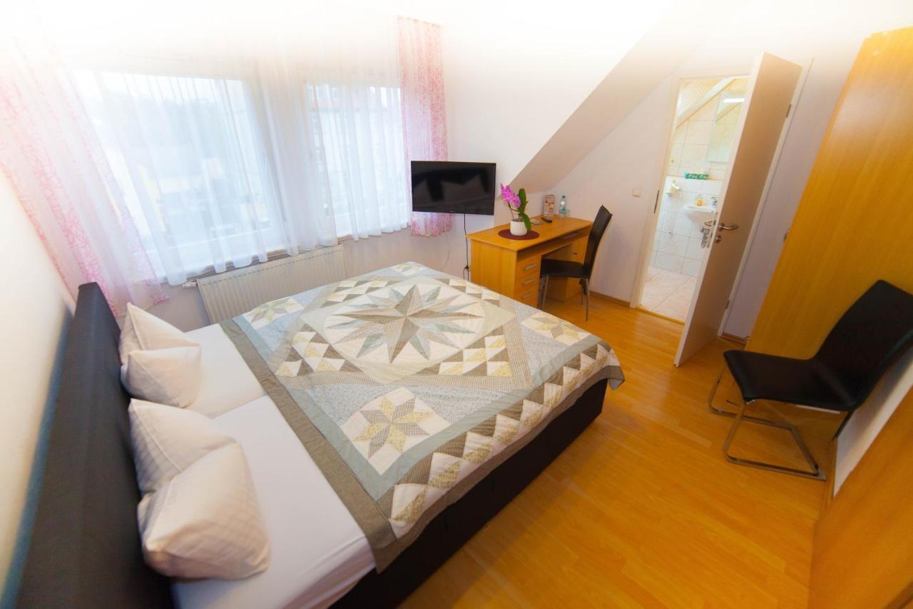 Hotel Am Gutspark Prager Gbr Leipzig Ngoại thất bức ảnh